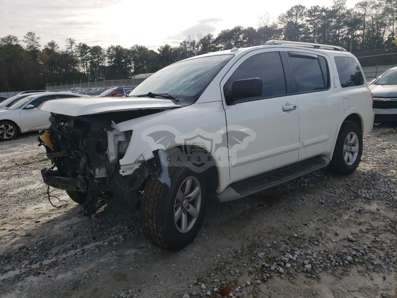 Nissan Armada SV 5.6L  8 2013