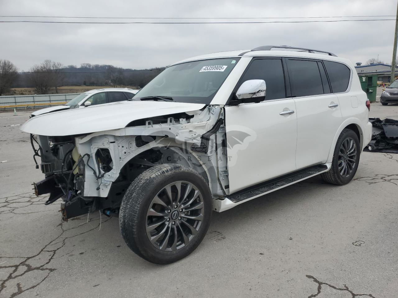 Nissan Armada PLATINUM 5.6L  8 2024