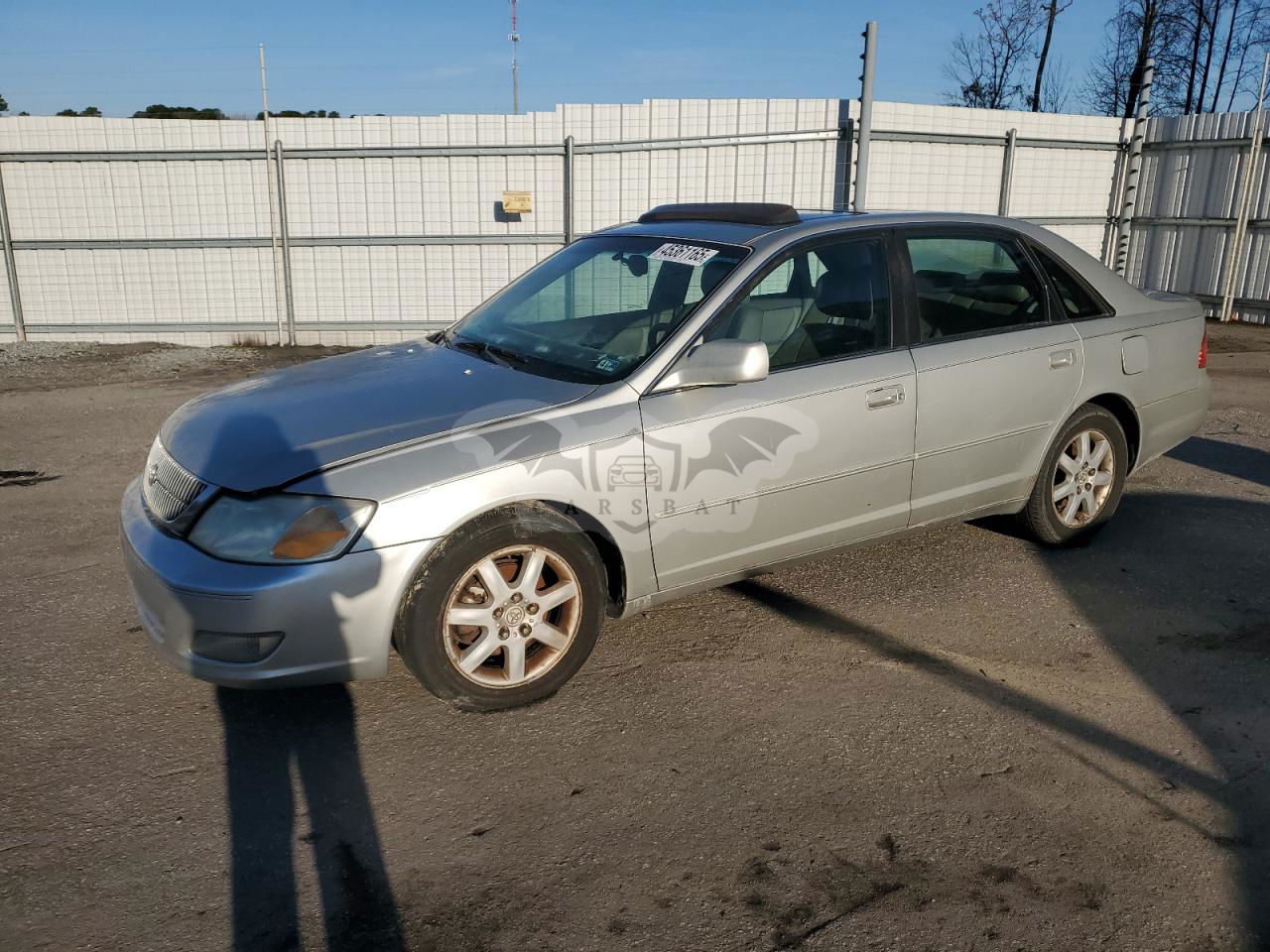 Toyota Avalon XL 3.0L  6 2000