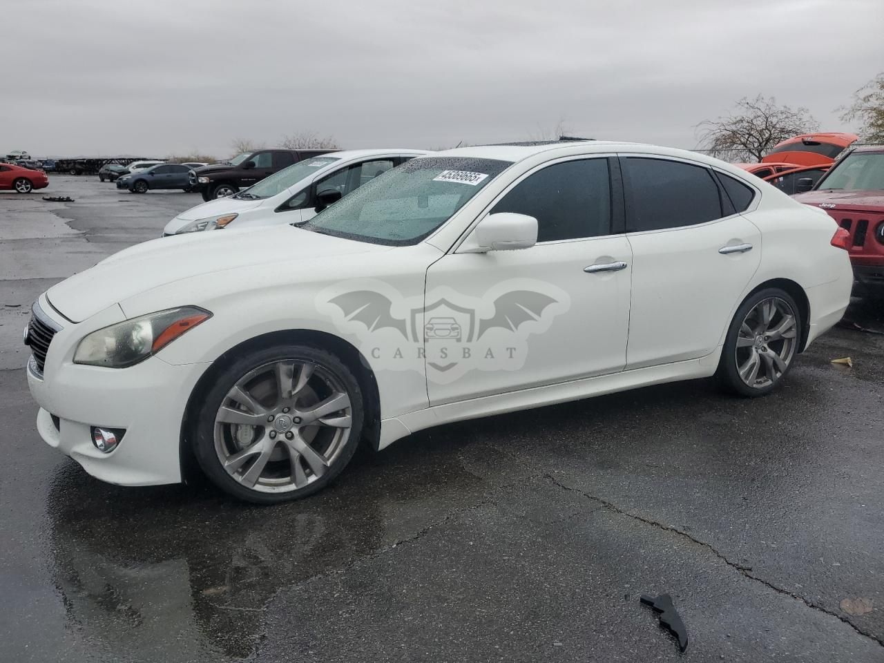Infiniti M56 5.6L 8 2011