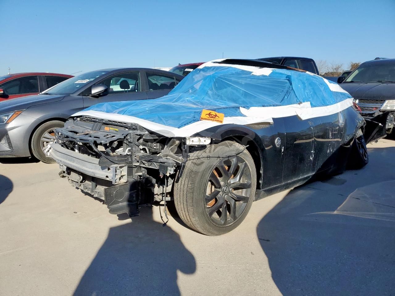 Nissan 370z BASE 3.7L 6 2015
