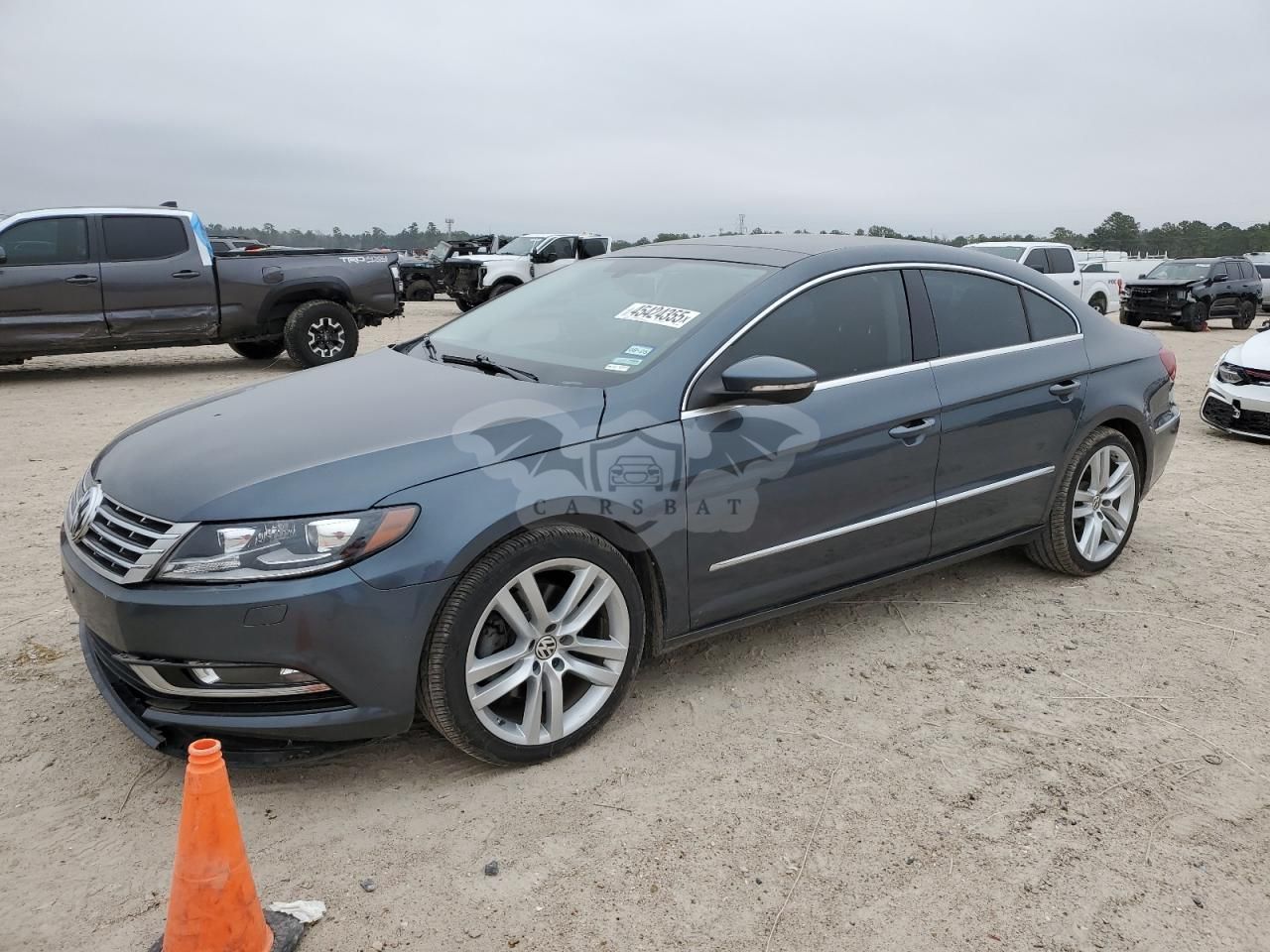Volkswagen Passat CC LUXURY 2.0L 4 2013