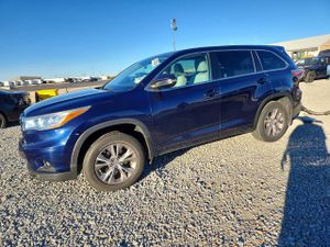 Toyota Highlander 3.5L 6 2015