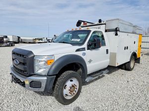 Ford F550 6.7L 8 2015
