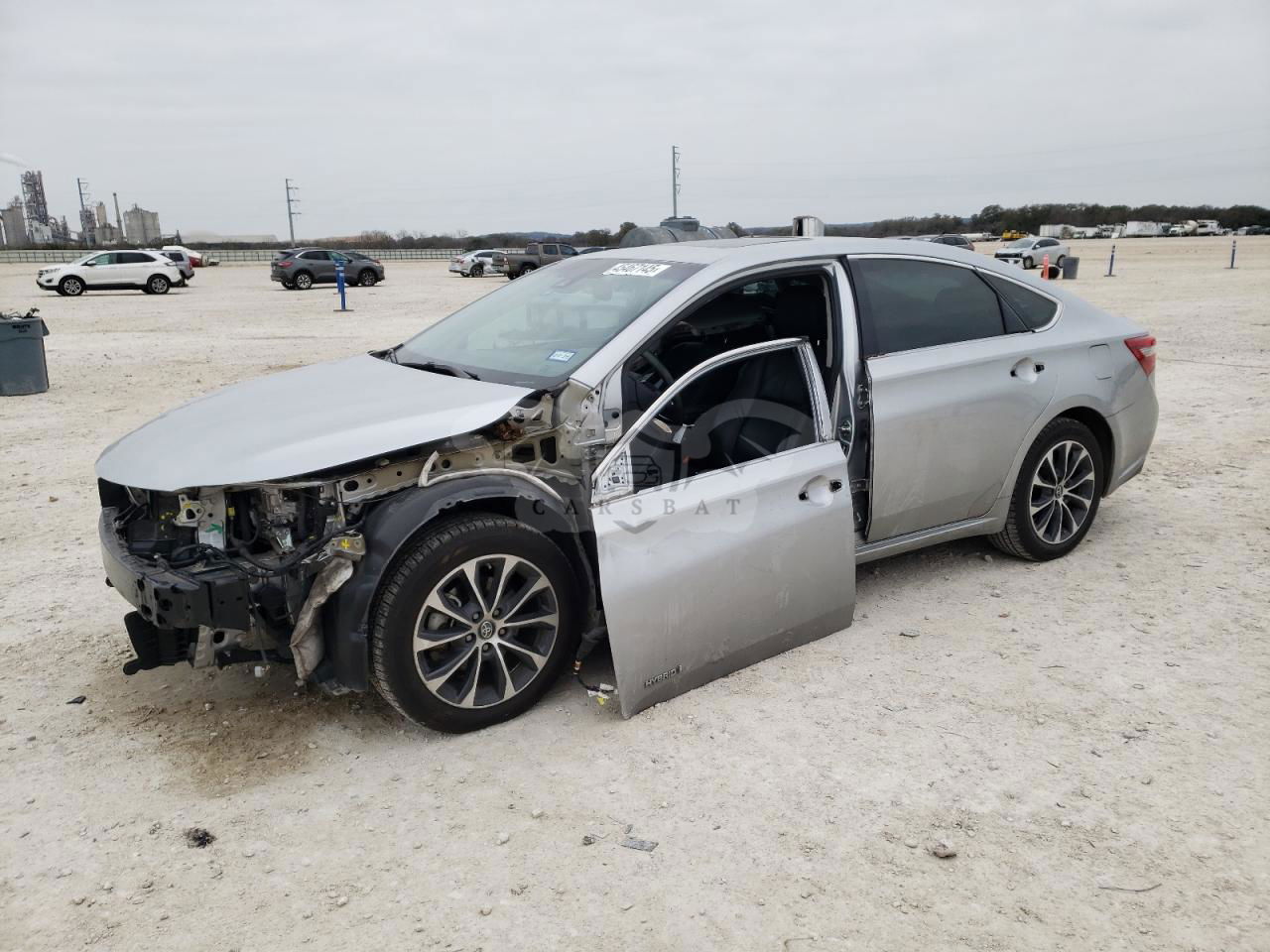 Toyota Avalon HYBRID 2.5L  4 2018