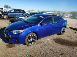 Toyota Corolla 1.8L 4 2015