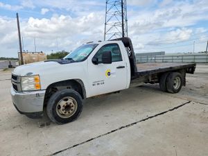 Chevrolet Silverado 1500 6.6L 8 2012
