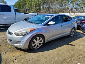 Hyundai Elantra 1.8L 4 2013