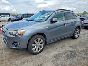 Mitsubishi Outlander 2.0L 4 2014