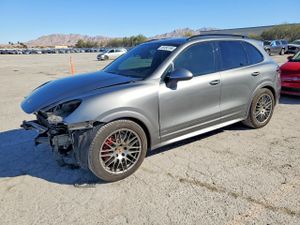 Porsche Cayenne 4.8L 8 2014