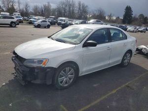 Volkswagen Jetta 2L 4 2015
