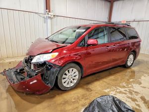 Toyota Sienna 3.5L 6 2011
