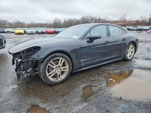 Porsche Panamera 3.0L 6 2017