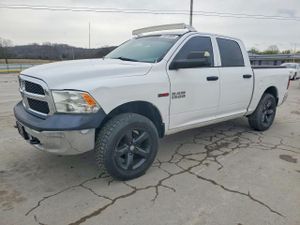 RAM 1500 3.0L 6 2015