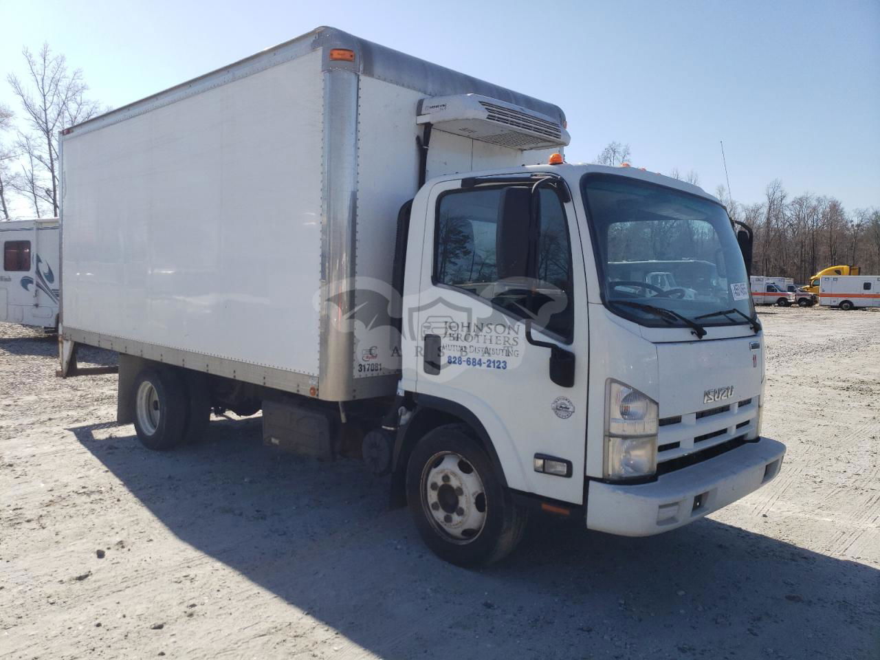 Isuzu NQR 5.2L  4 2013