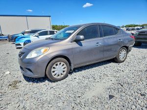 Nissan Versa 1.6L 4 2012