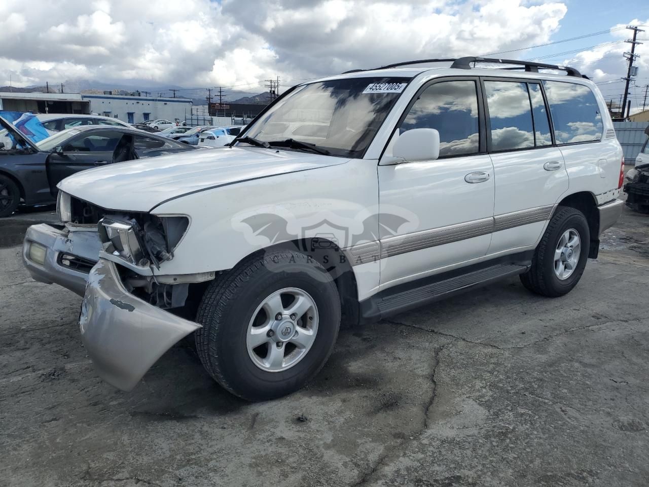 Toyota Land Cruiser 4.7L 8 1999