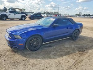 Ford Mustang 3.7L 6 2014