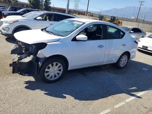 Nissan Versa 1.6L 4 2017