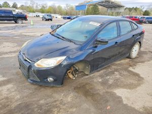 Ford Focus 2.0L 4 2012