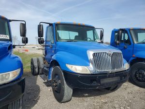 International DuraStar / 4000 6 2002