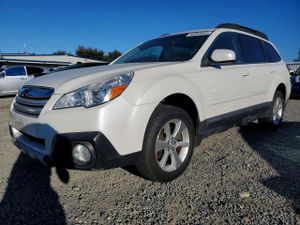 Subaru Outback 3.6L 6 2013