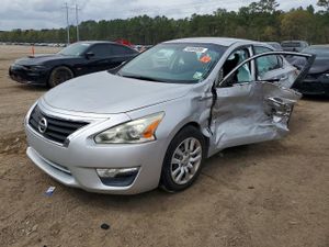 Nissan Altima 2.5L 4 2015