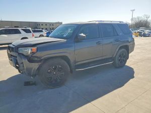 Toyota 4Runner 4.0L 6 2015