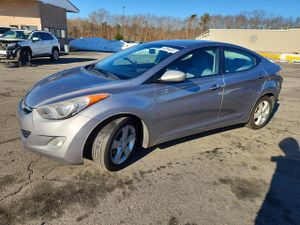 Hyundai Elantra 1.8L 4 2012