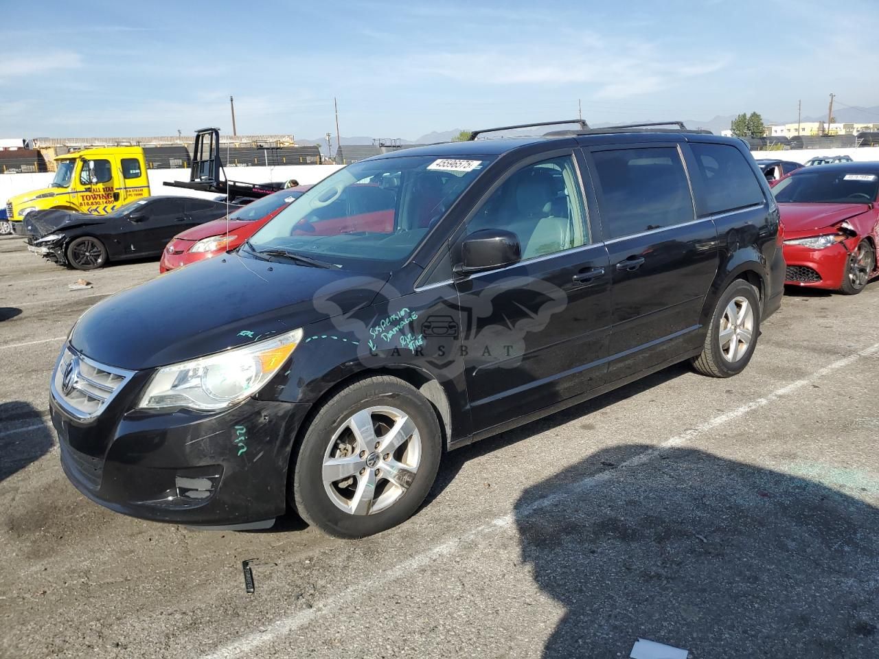 Volkswagen Routan SEL 3.6L 6 2011