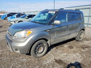 Kia Soul 2.0L 4 2011