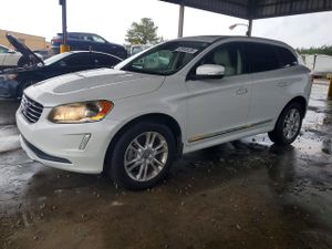 Volvo XC60 2.0L 4 2015