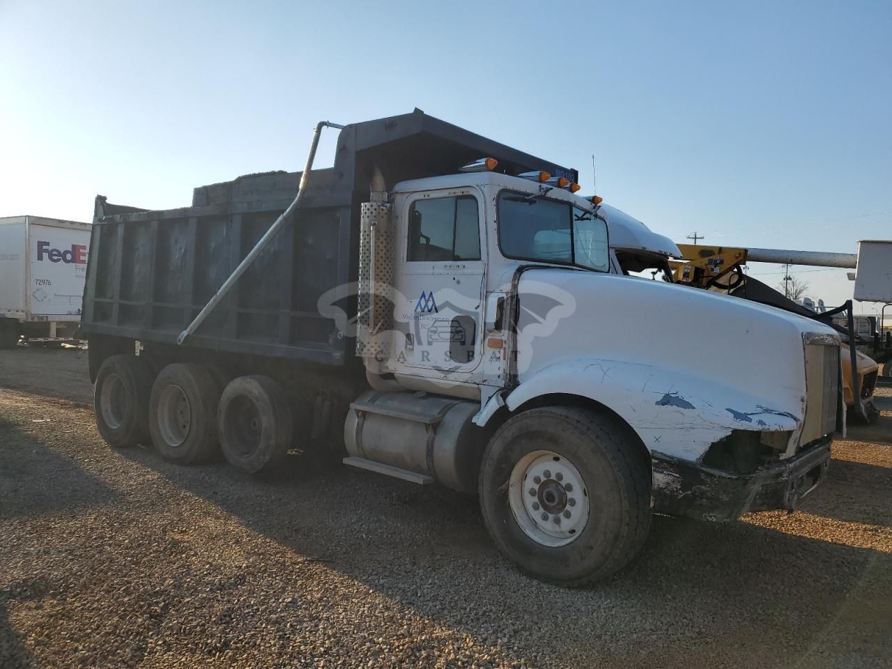 International 9000 Series 9400 6 1993