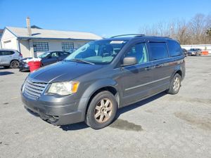 Chrysler Town & Country 3.8L 6 2010