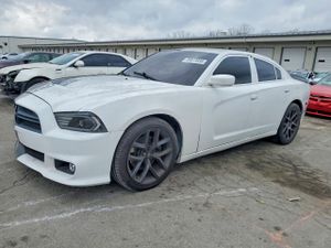 Dodge Charger 5.7L 8 2013