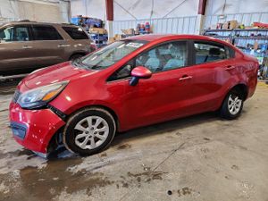 Kia Rio 1.6L 4 2014