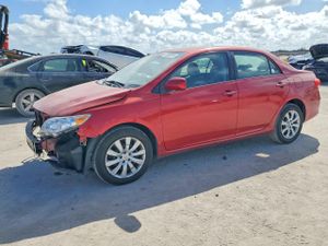 Toyota Corolla 1.8L 4 2013