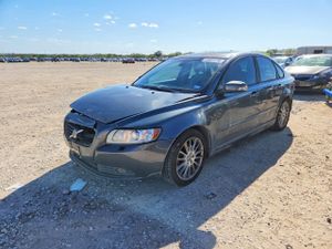 Volvo S40 2.4L 5 2010