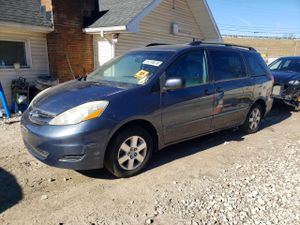 Toyota Sienna 3.3L 6 2006