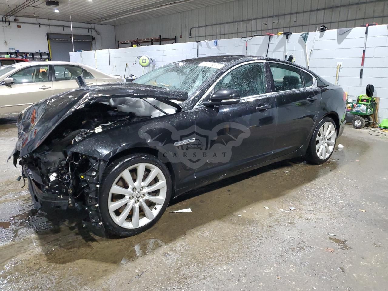 Jaguar XF 3.0L 6 2013