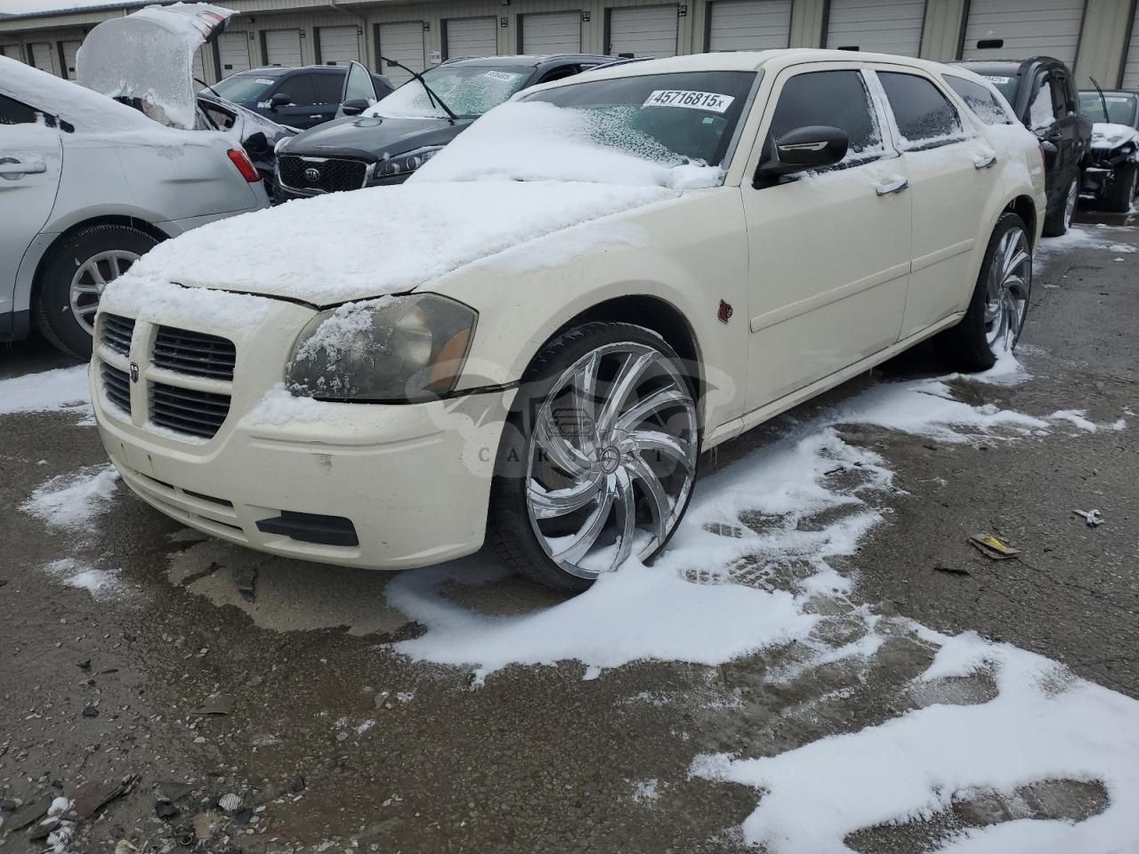 Dodge Magnum SXT 3.5L 6 2005