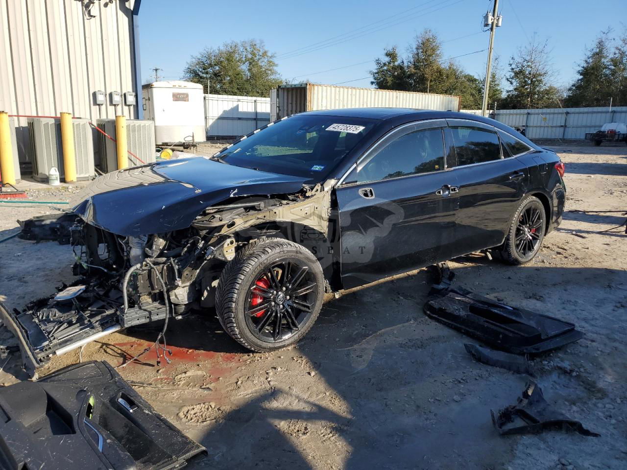 Toyota Avalon XLE 3.5L  6 2019