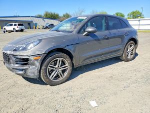 Porsche Macan 2.0L 4 2018