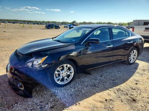 Nissan Maxima 3.5L 6 2014