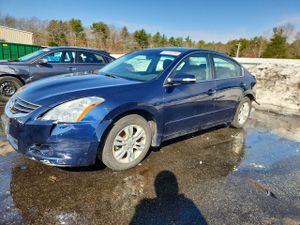 Nissan Altima 2.5L 4 2010