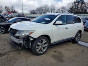 Nissan Pathfinder 3.5L 6 2014