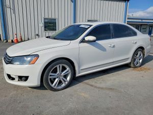 Volkswagen Passat 1.8L 4 2015