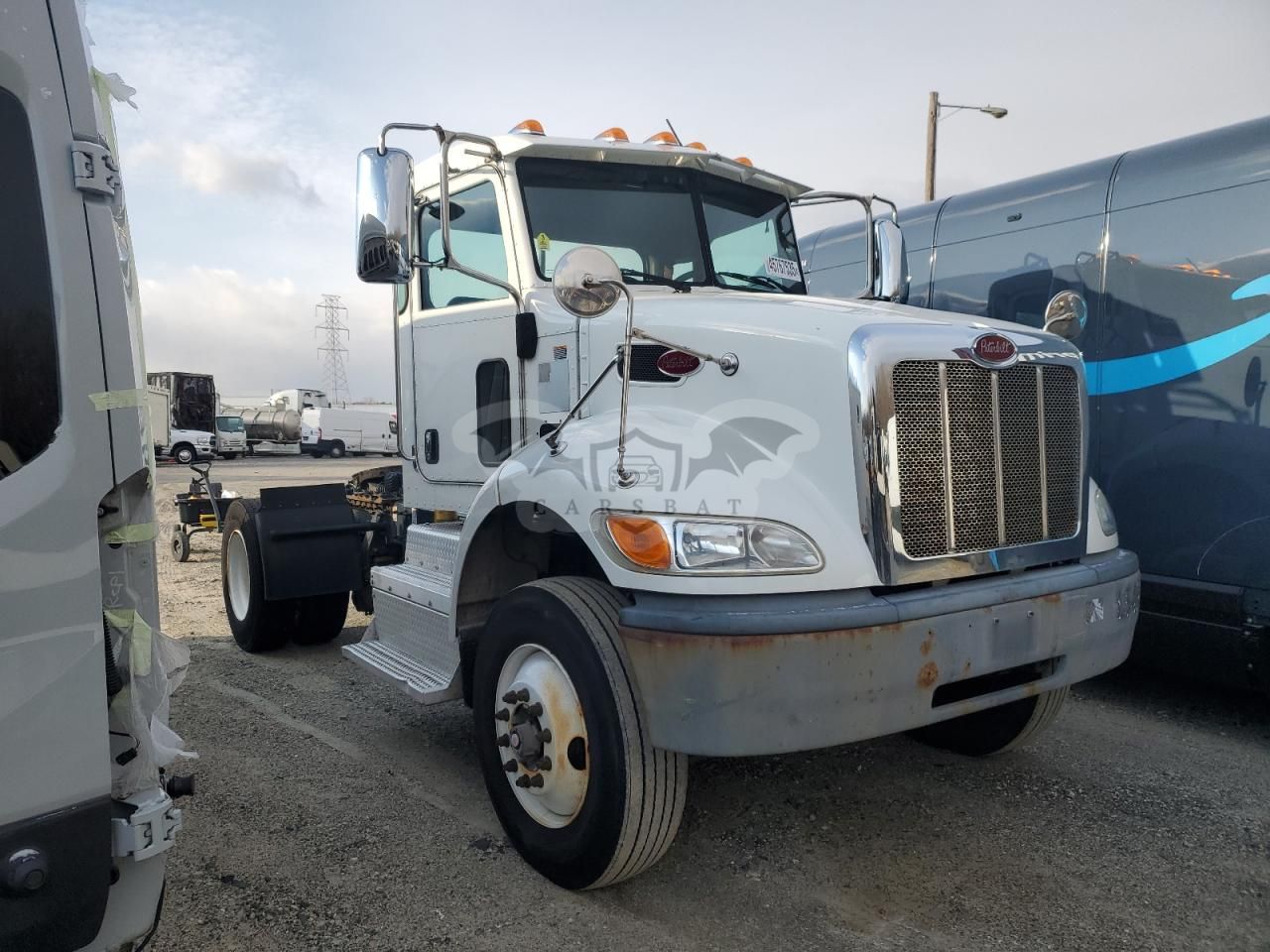 Peterbilt 330/337/348 8.9L 6 2017