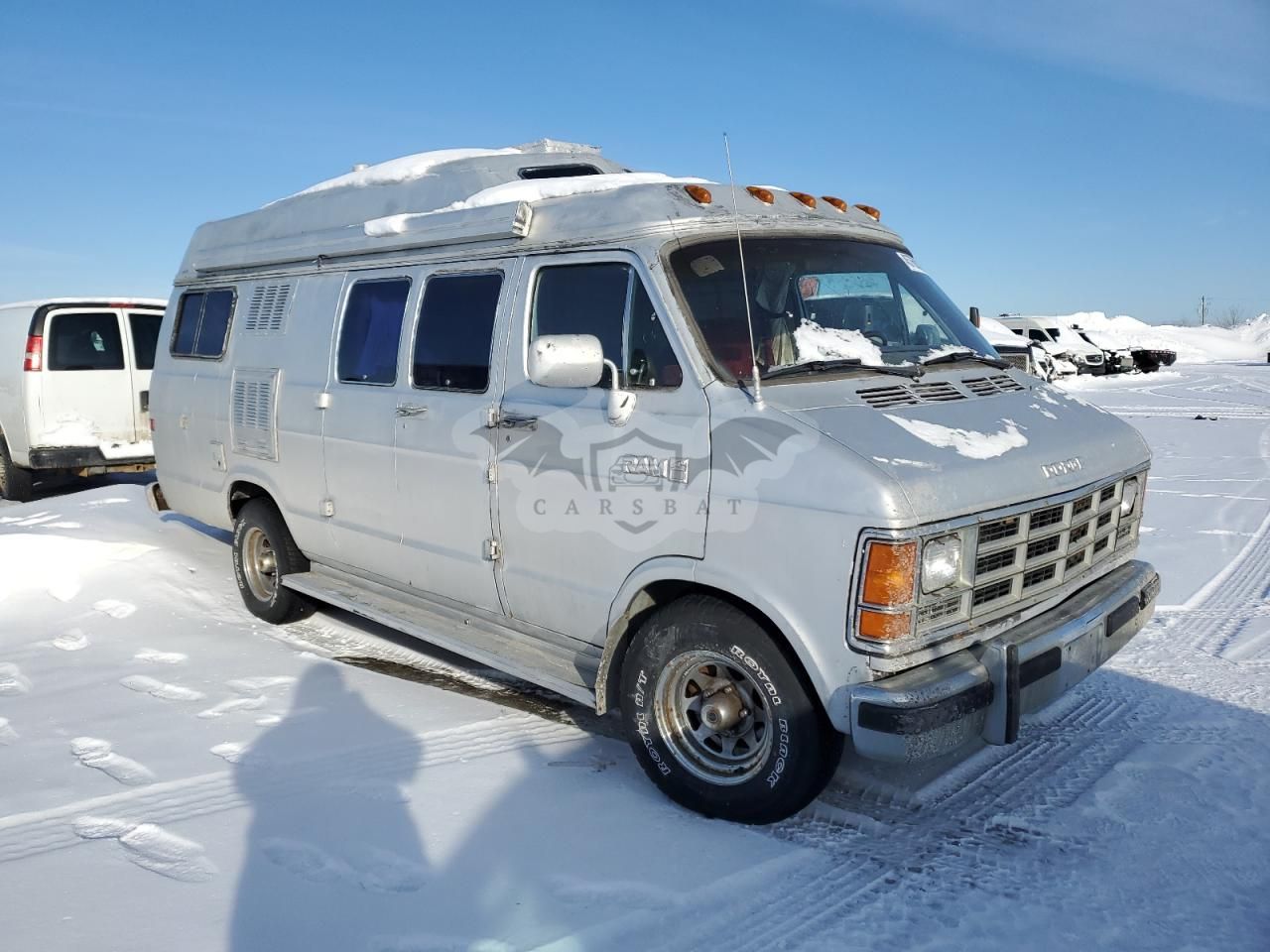 Dodge B-series B250 5.2L 8 1989