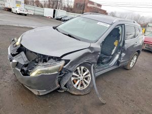 Nissan Rogue 2.5L 4 2015